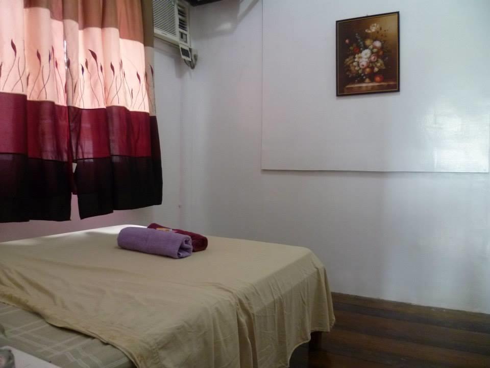 Newport Oak Pension Inn Tagbilaran City Exterior photo